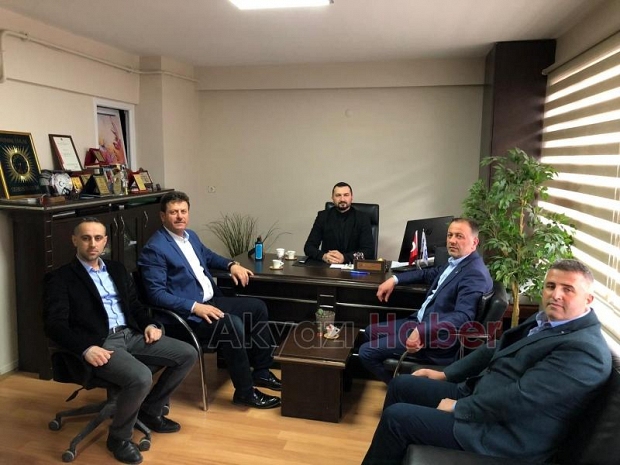 Ak Parti İlçe Başkanından Ağır Gönderme