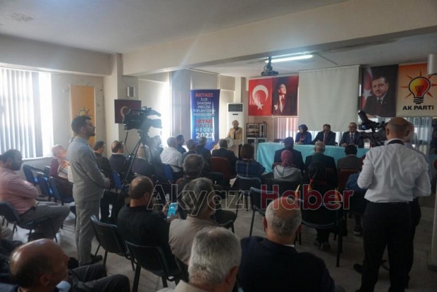 Ak Parti İlçe Meclis Divan Toplantısı gerçekleştirildi