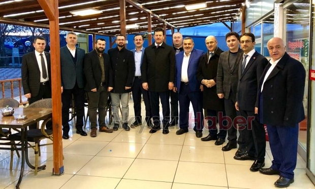 AK Parti İlçe Teşkilatı Ankara'ya çıkartma yaptı