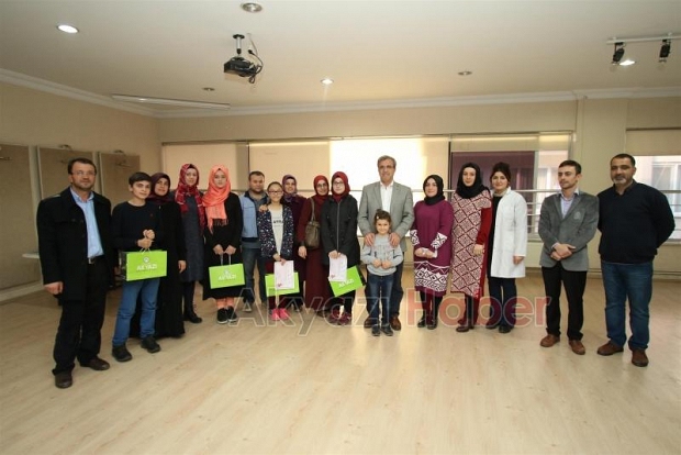 AKCANDAN BİLGİ ve KÜLTÜR EVİNDE VELİLERE TEOG SEMİNERİ