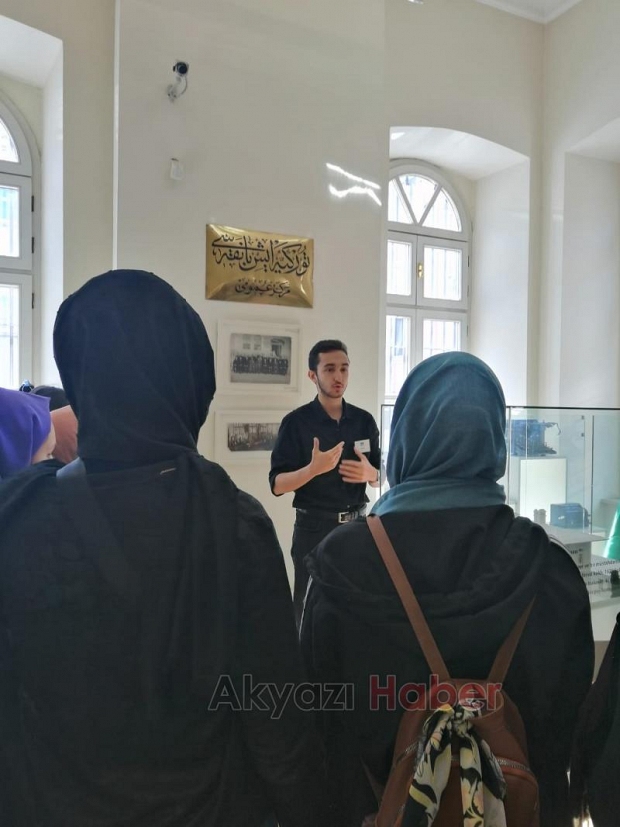 Akyazı AİHL Öğrencilerinden Bilim ve Kültür Gezisi