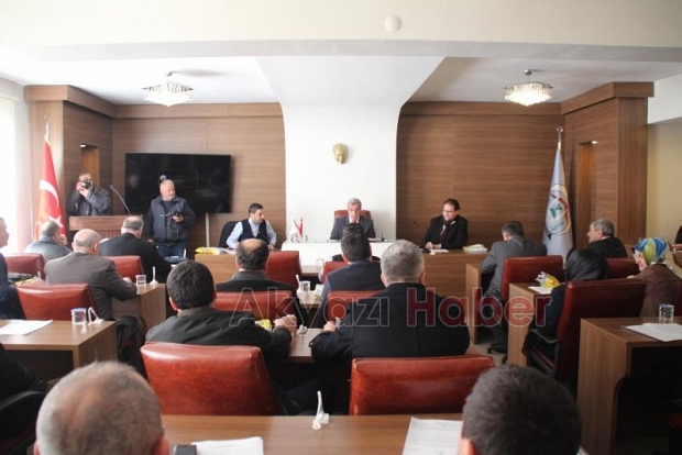 Akyazı Belediye yılın İlk Meclis Toplantısını Yaptı