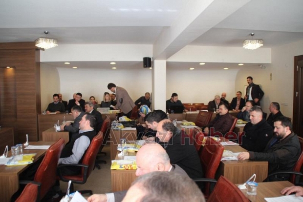 Akyazı Belediye yılın İlk Meclis Toplantısını Yaptı