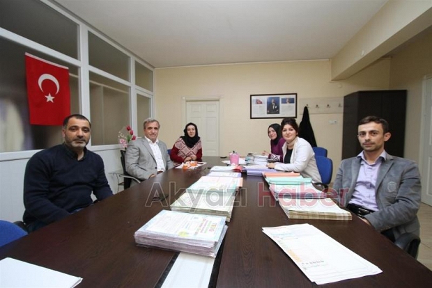 AKYAZI BELEDİYESİ BİLGİ VE KÜLTÜR EVİ GURUR TABLOSU
