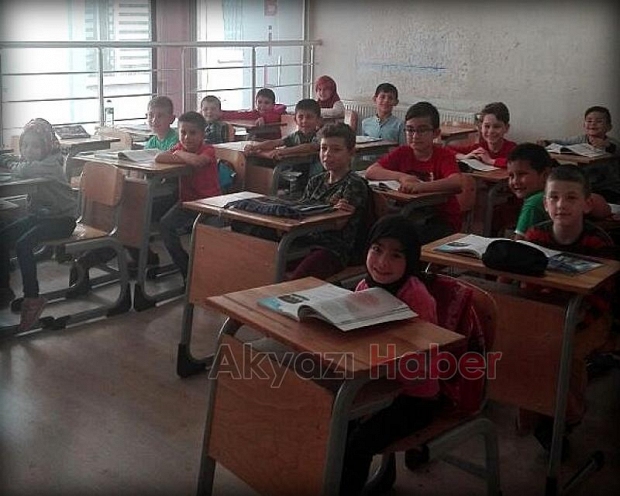 AKYAZI BELEDİYESİ BİLGİ VE KÜLTÜR EVİ YAZ KURAN KURSU