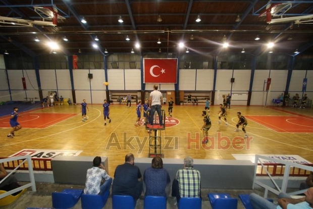AKYAZI BELEDİYESİ VOLEYBOL TAKIMI MAÇINA DAVET