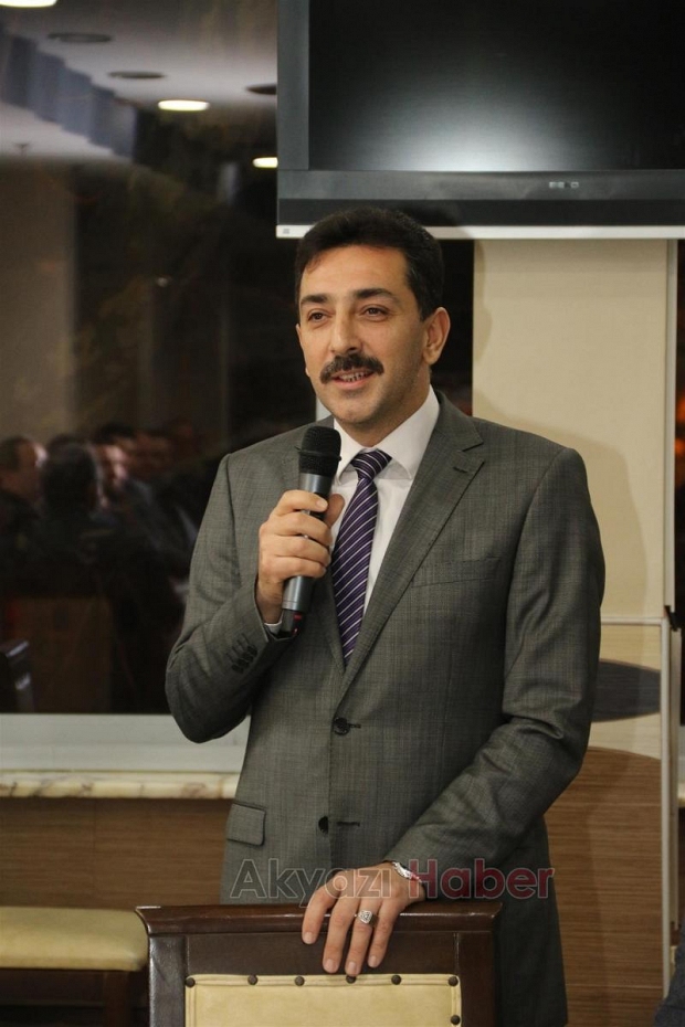AKYAZI BELEDİYESİNDE VEDA YEMEĞİ