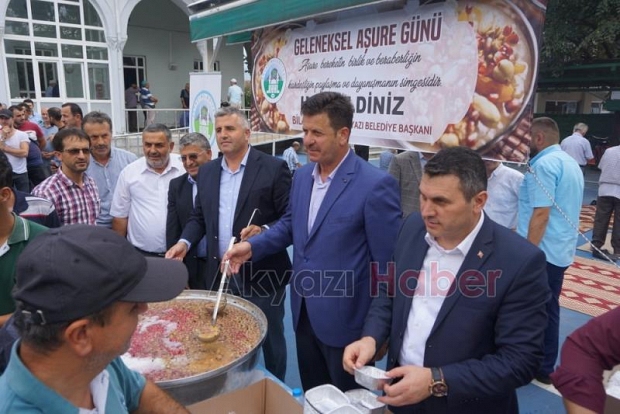 Akyazı Belediyesinden Aşure Gününe yoğun katılım