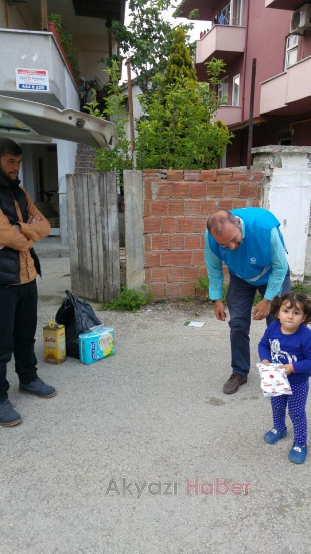AKYAZI BEŞIR DERNEĞI NDEN 62 AİLEYE YARDIM