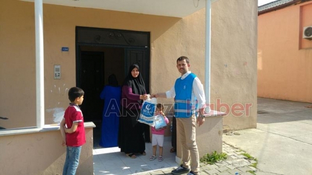AKYAZI BEŞIR DERNEĞI NDEN 62 AİLEYE YARDIM