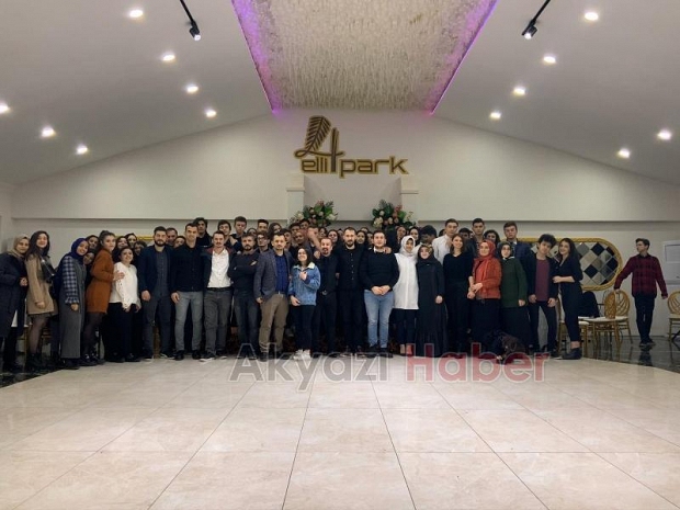 Akyazı bilgin Kolejiden Kış Gecesi Organizasyonu