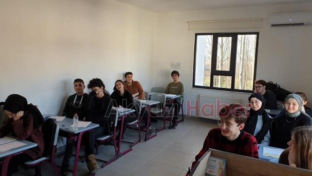 Akyazı bilgin Kolejiden Kış Gecesi Organizasyonu