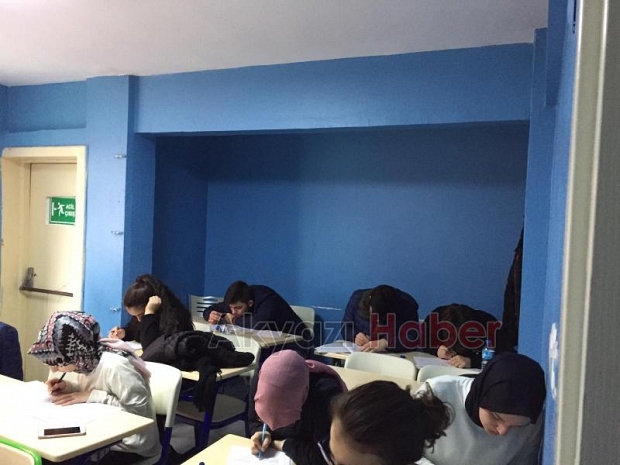 Akyazı bilgin Kolejiden Kış Gecesi Organizasyonu