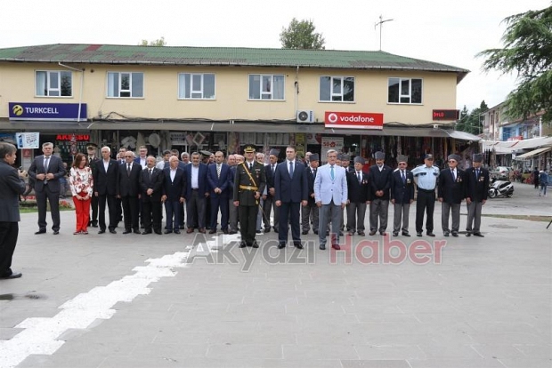 Akyazı'da 30 Ağustos Zafer Bayramı Törenle Kutlandı