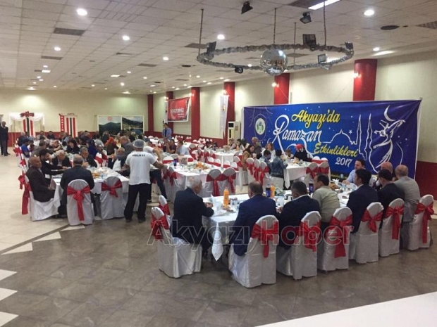 AKYAZI DA GÖNÜL SOFRALARI KURULUYOR