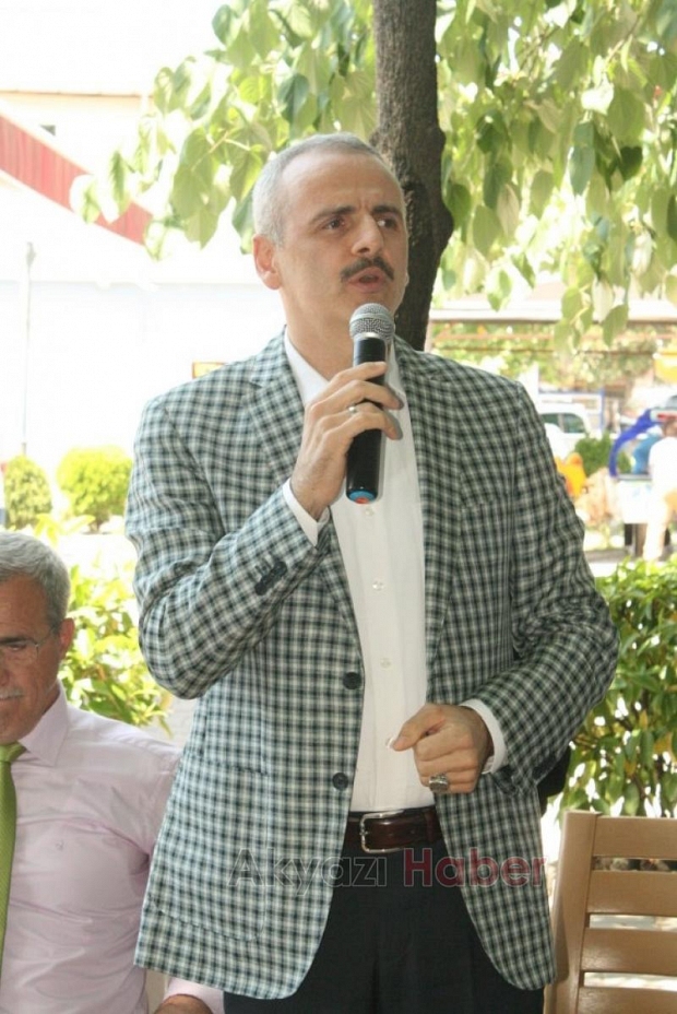 AKYAZI'DA PROTOKOL BAYRAMLAŞTI