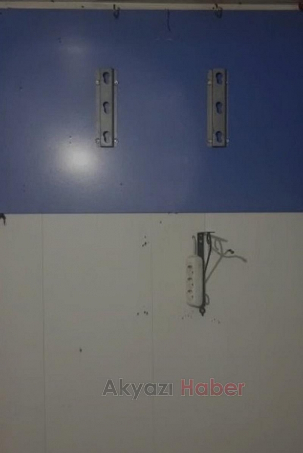 Akyazı da Soygun Kasadaki Paralar ve Televizyon Çalındı