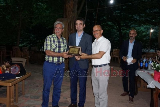 Akyazı'dan ayrılan hakim ve savcılara veda yemeği