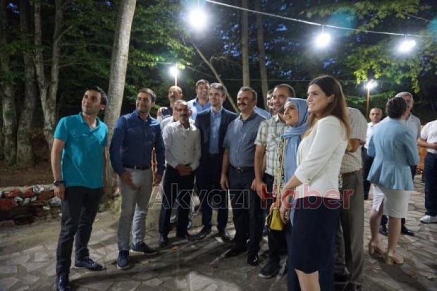 Akyazı'dan ayrılan hakim ve savcılara veda yemeği