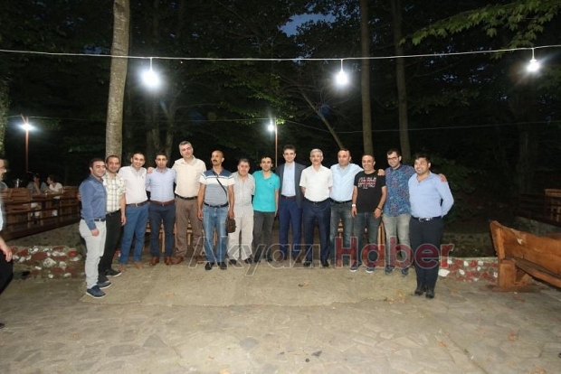Akyazı'dan ayrılan hakim ve savcılara veda yemeği