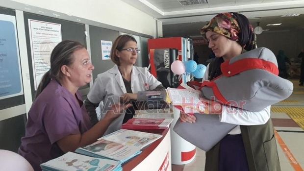 Akyazı Devlet Hastanesinde bilgilendirme stantı açıldı
