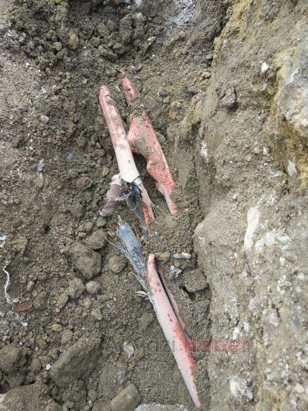 Akyazı elektriksiz kaldı