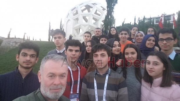 Akyazı Eyüp Genç Fen Lisesi İnovasyon Fuarına Katıldı