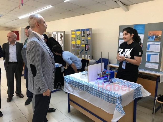 AKYAZI FEN LİSESİNDEN MUHTEŞEM BİLİM ŞENLİĞİ 
