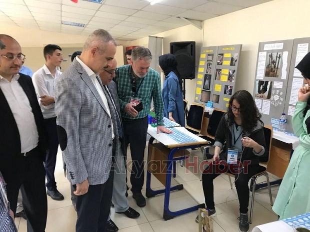 AKYAZI FEN LİSESİNDEN MUHTEŞEM BİLİM ŞENLİĞİ 