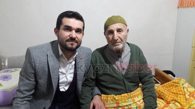 Akyazı Gençlik Derneğinden Yaşlılar Haftası ziyareti
