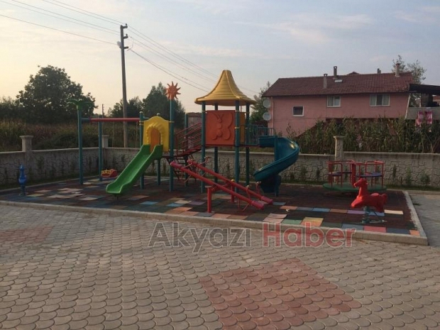 AKYAZI GÜNEŞ ÇOCUK EVİNDE ÖĞRENCİ KAYITLARI BAŞLADI