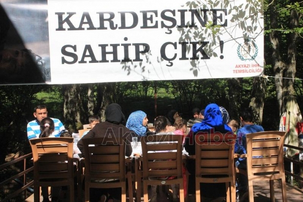 Akyazı İHH Yetimler ile Buluştu