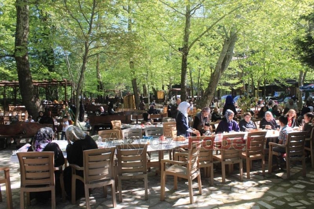 Akyazı İHH Yetimler ile Buluştu