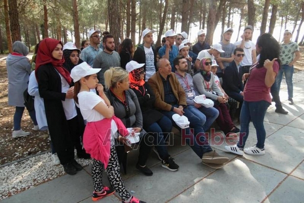 Akyazı MBDD’den Çanakkale Şehitliğine Ziyaret