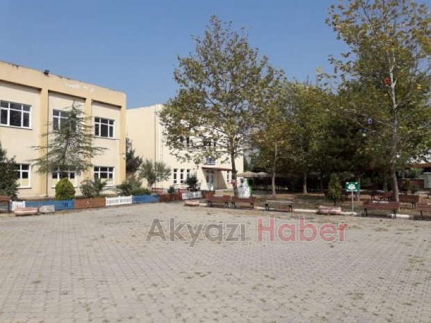 Akyazı Meslek Yüksek Okulunda Tüm Kontenjanlar Doldu