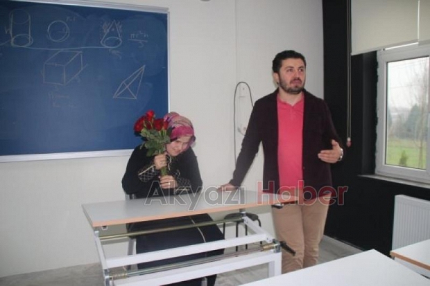 Akyazı MYO'da duygusal söyleşi Gözyaşlarını tutamadılar