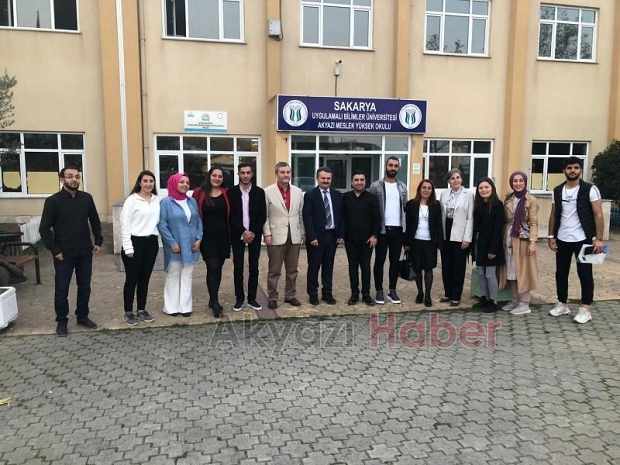 Akyazı MYO Eski Mezunlarını Ağırladı 