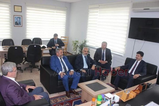 Akyazı MYOda devir teslim yapıldı