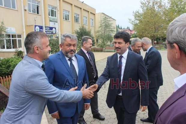 Akyazı MYOda devir teslim yapıldı