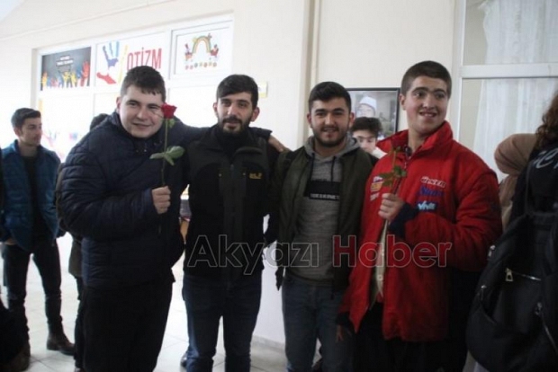 Akyazı MYOdan anlamlı ziyaret 