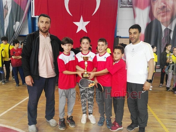 Akyazı Ortaokullararası Masa Tenisi Turnuvası Final