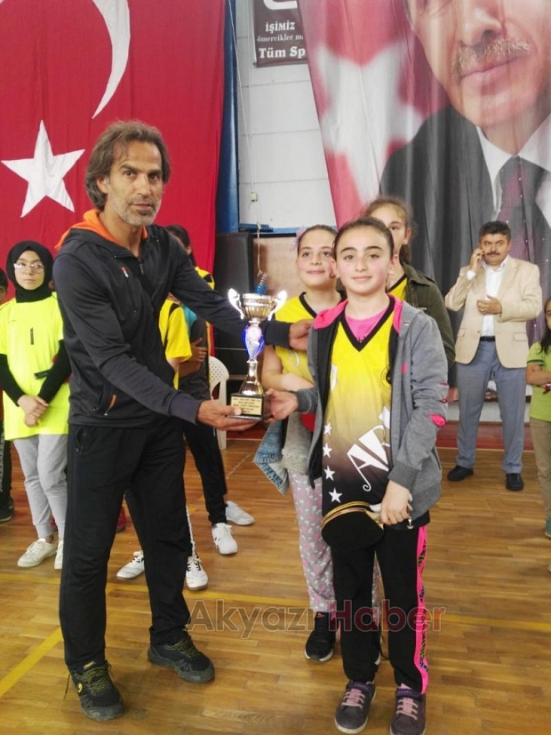 Akyazı Ortaokullararası Masa Tenisi Turnuvası Final
