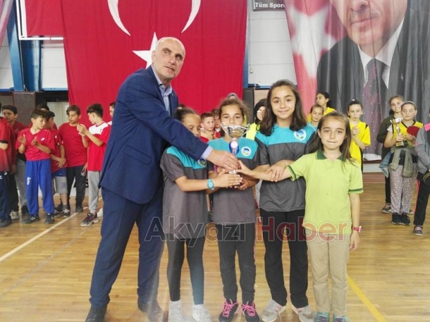 Akyazı Ortaokullararası Masa Tenisi Turnuvası Final