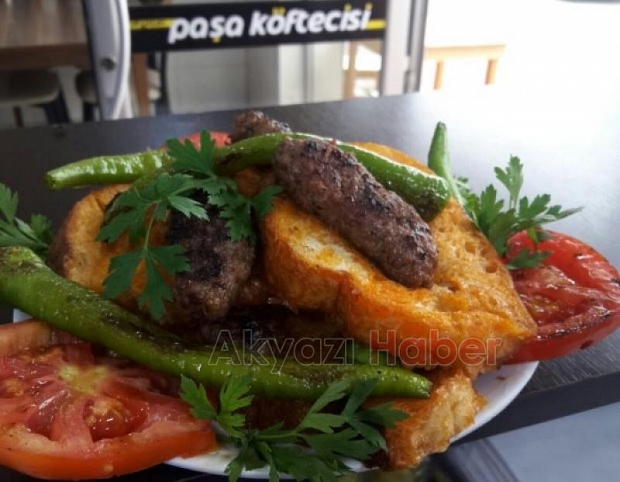 Akyazı Paşa Köftecisi 