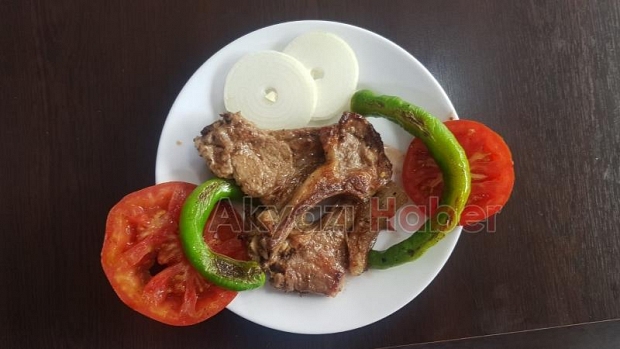 Akyazı Paşa Köftecisinde Kampanya