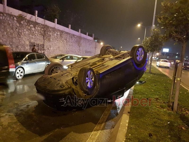 Akyazı Plakalı Cip Takla Attı