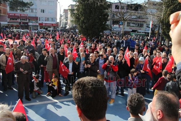 Akyazı şehitlerimiz için tek yürek oldu