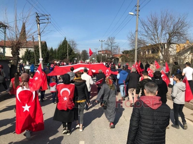 Akyazı şehitlerimiz için tek yürek oldu