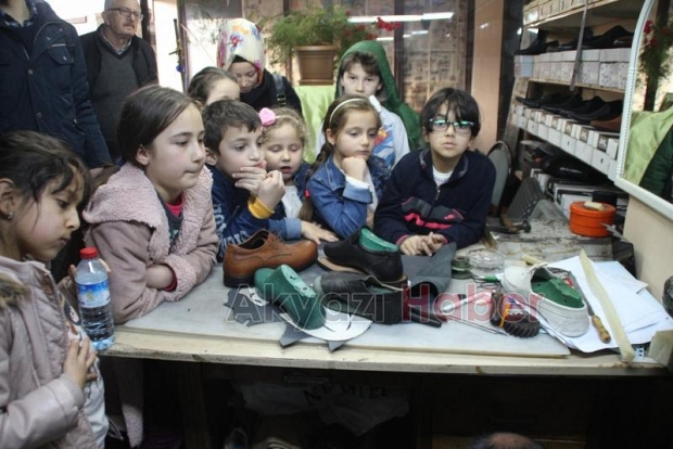 Akyazı SGM Öğrencileri Mesleklerle Tanıştırdı