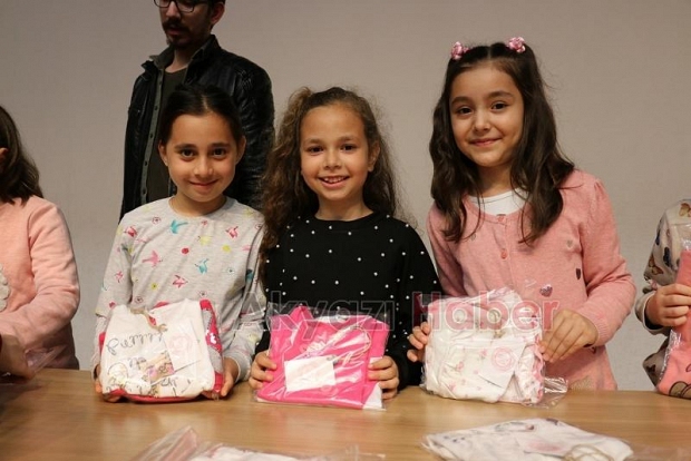 Akyazı SGM öğrencilerinden Değerli Kardeşime projesi 